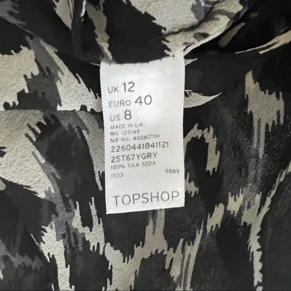 Topshop Cropped Animal Print Cami - Picture 4 of 4